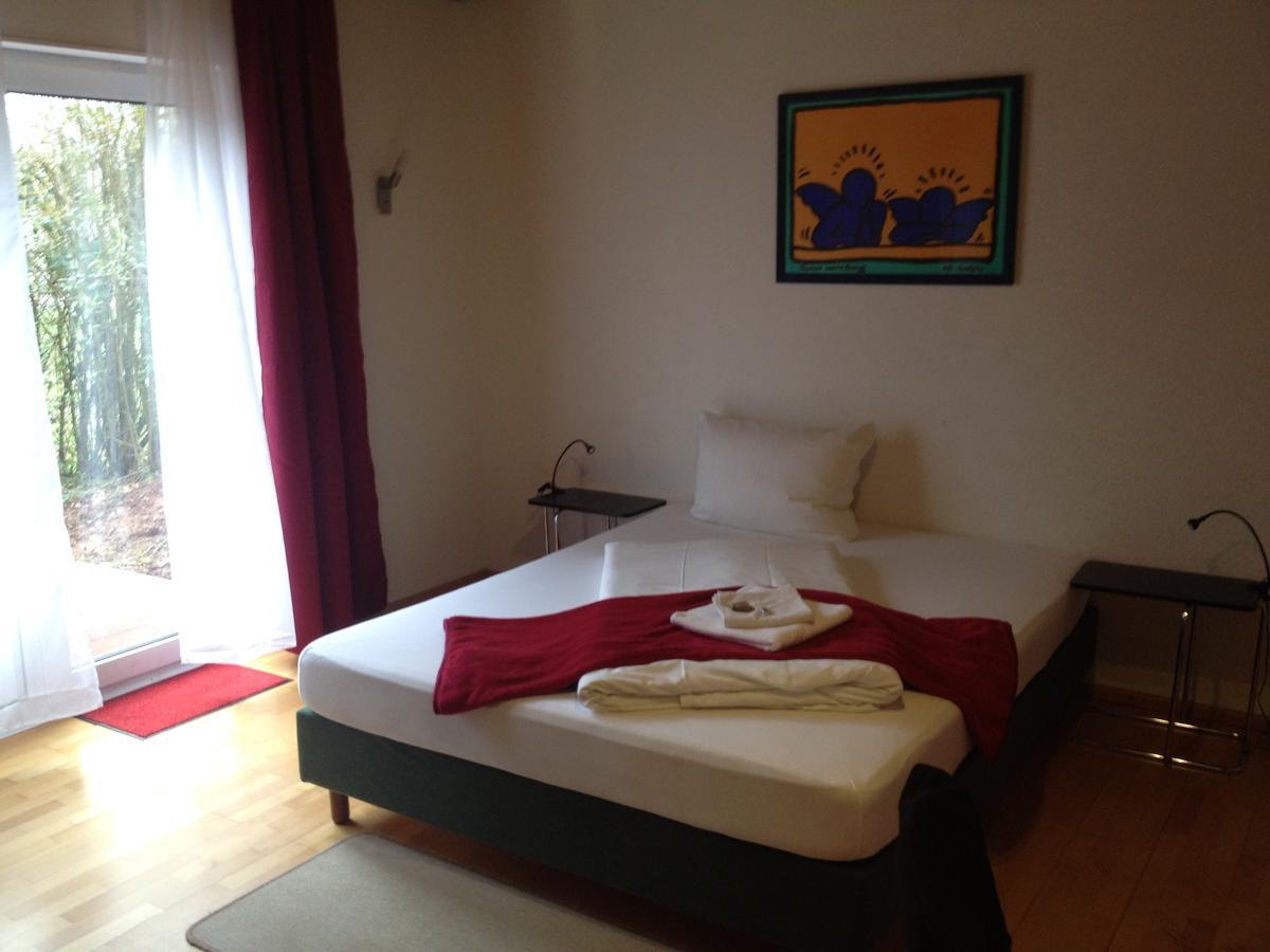Hotel Saarland Lebach Екстериор снимка