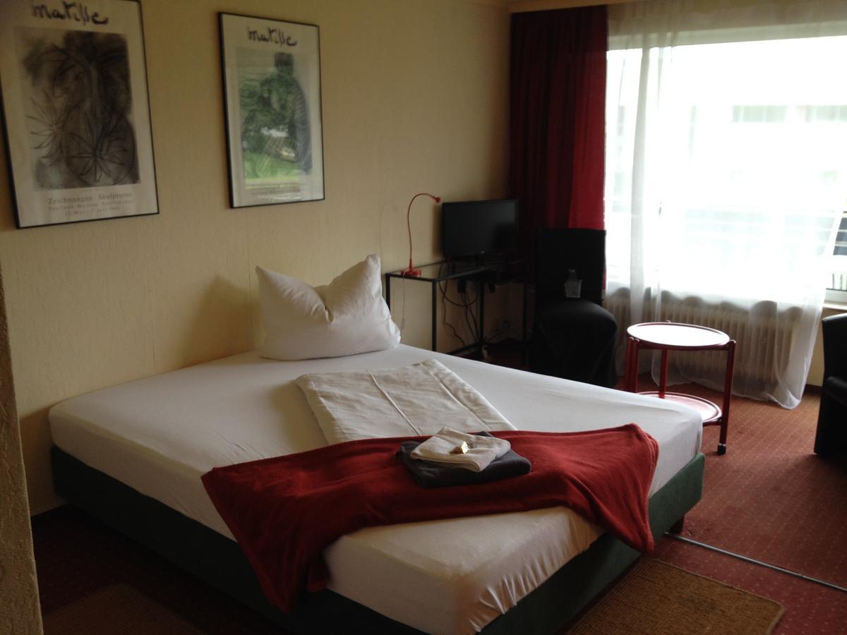 Hotel Saarland Lebach Екстериор снимка
