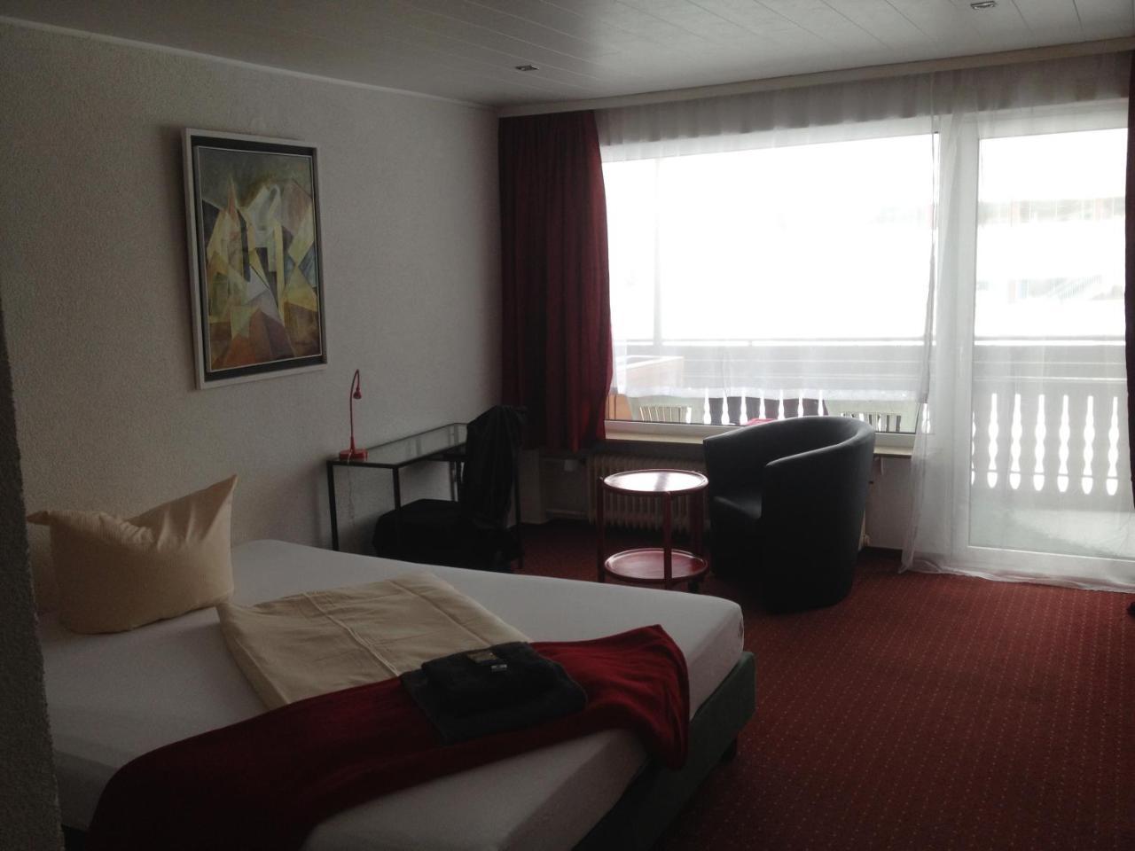 Hotel Saarland Lebach Екстериор снимка