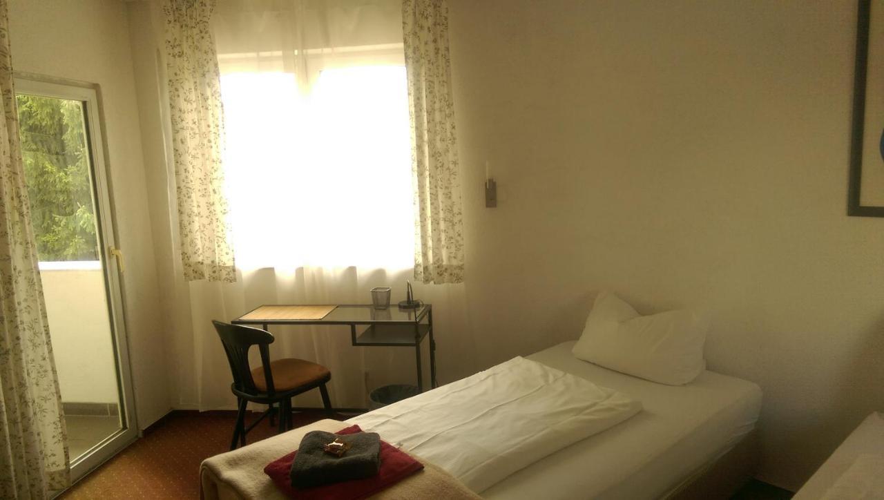 Hotel Saarland Lebach Екстериор снимка