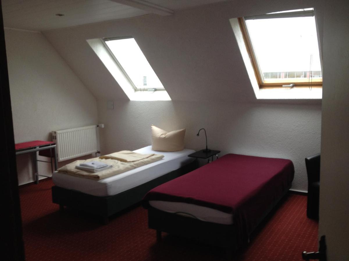 Hotel Saarland Lebach Екстериор снимка
